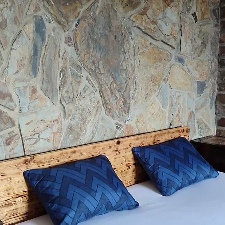 Villa House 33 *