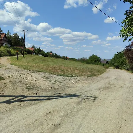 House 33 * Stari Slankamen