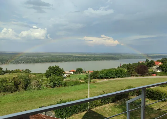 House 33 Stari Slankamen