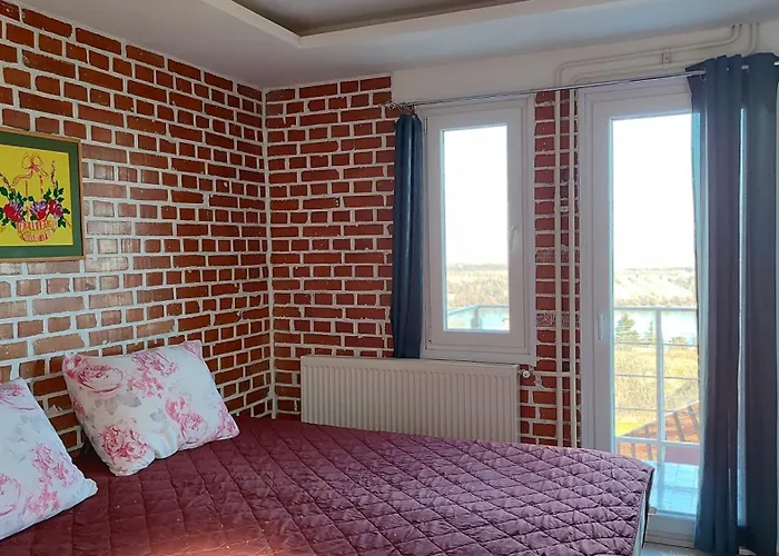 House 33 * Stari Slankamen