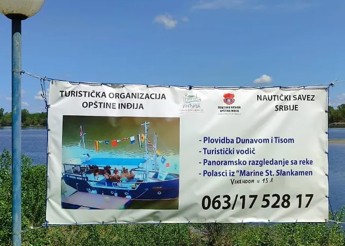 House 33 * Stari Slankamen