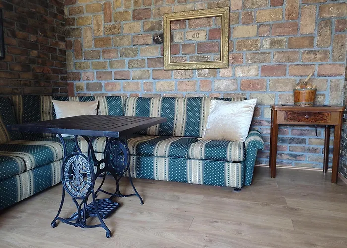 House 33 * Stari Slankamen